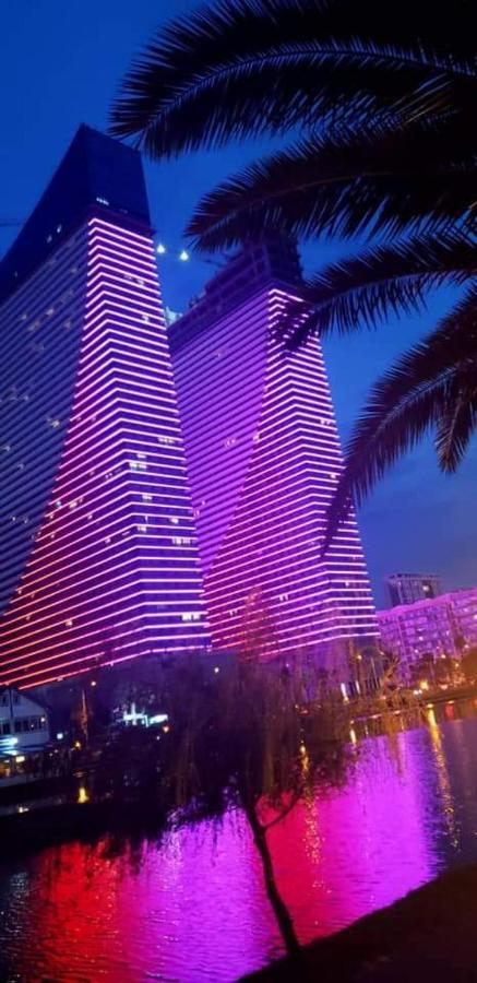 Orbi City- Twin Towers Corpus C Batoemi Buitenkant foto